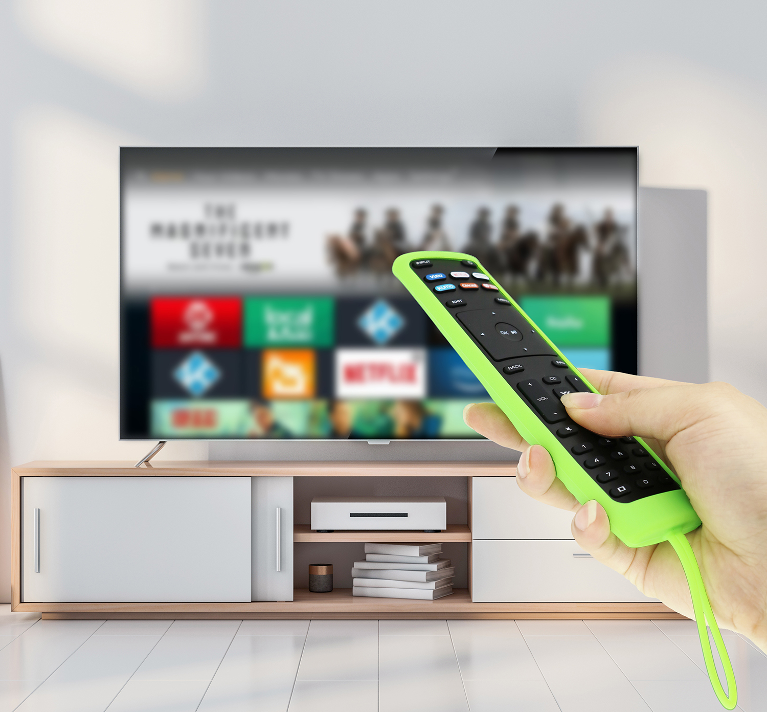 TOKERSE Remote Case Compatible with Vizio XRT136 Smart TV Remote Control - Anti-Lost Anti-Slip Silicone Cover Case Fits for New Vizio XRT136 LCD LED TV Remote Controller - Green
